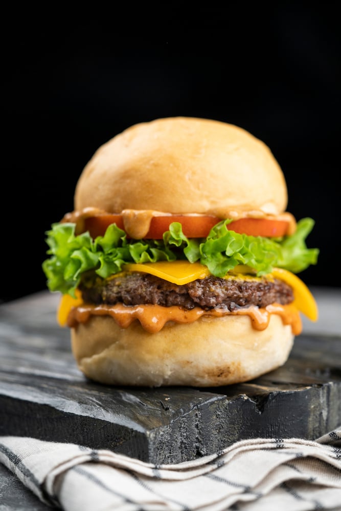 Close-Up Shot of a Cheeseburger